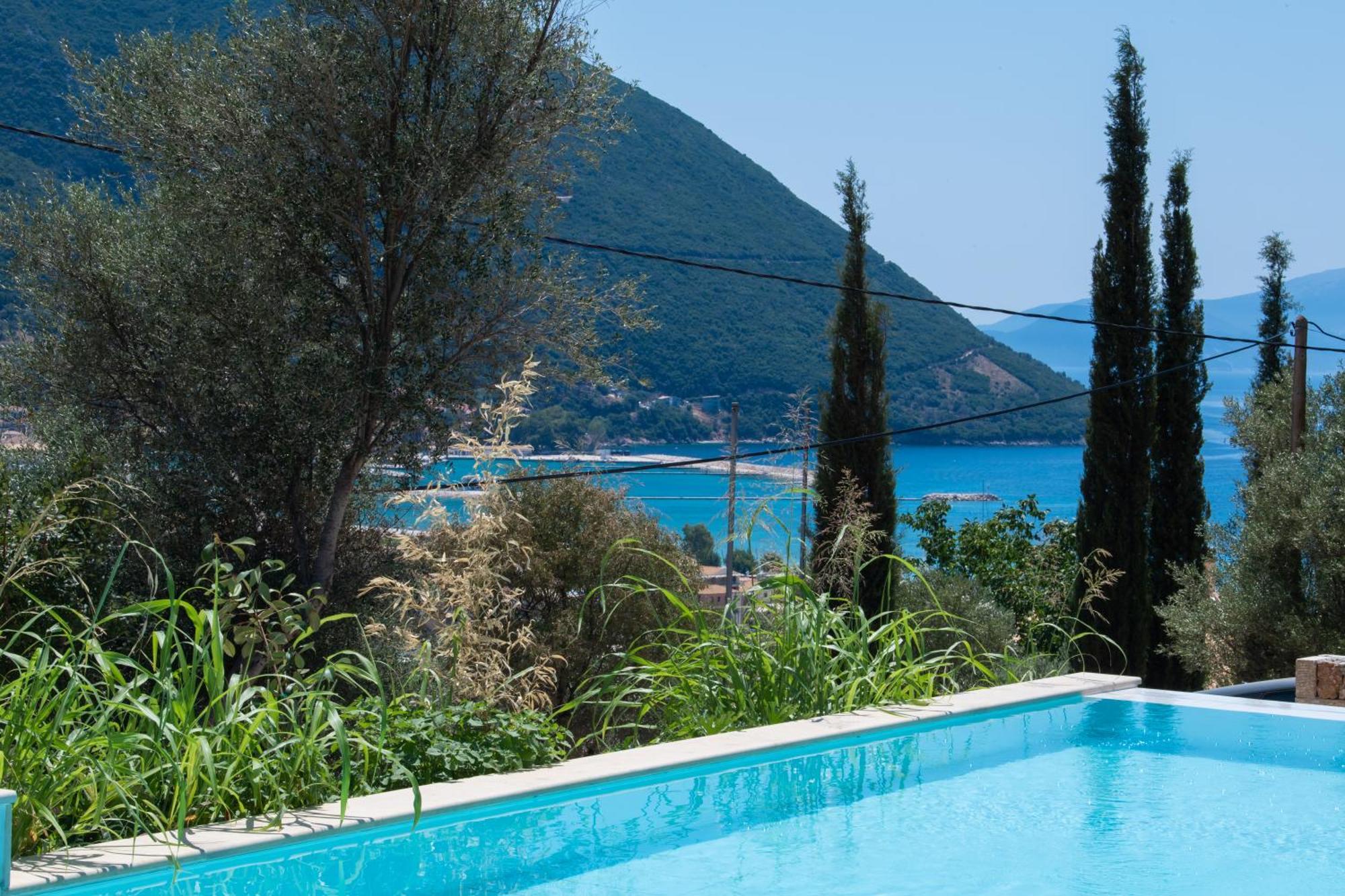Calionas Suites Vassiliki Esterno foto